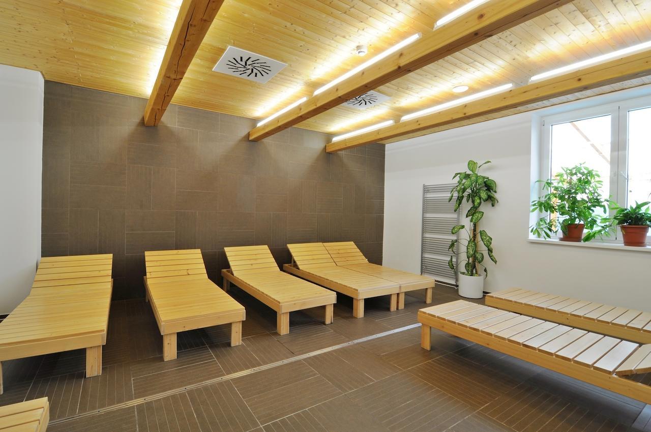 Hotel Vz Merin Екстер'єр фото