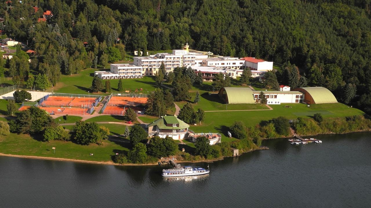Hotel Vz Merin Екстер'єр фото
