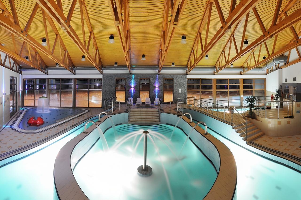 Hotel Vz Merin Екстер'єр фото